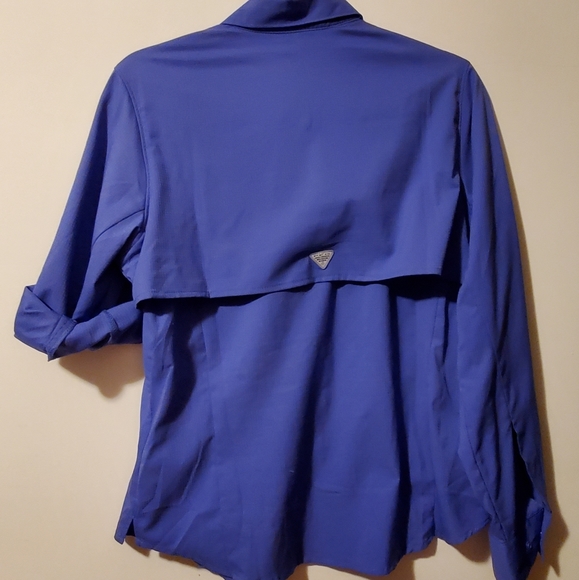 Columbia women's PFG breathable shirt - Picture 2 of 15